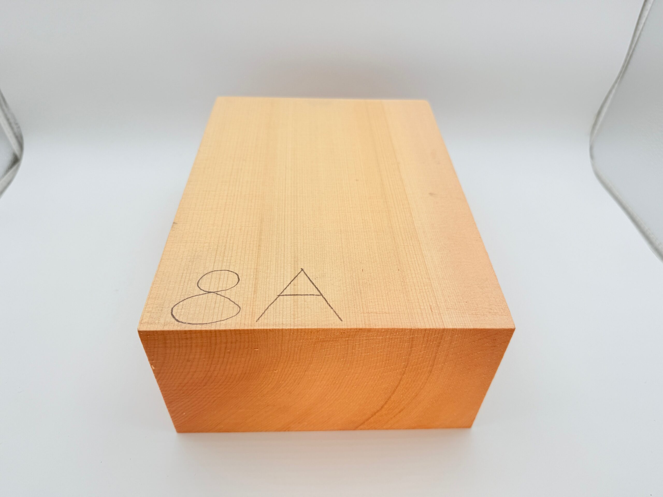 木曽檜 能面用材 最上級柾目【8号A】 23x9x17cm