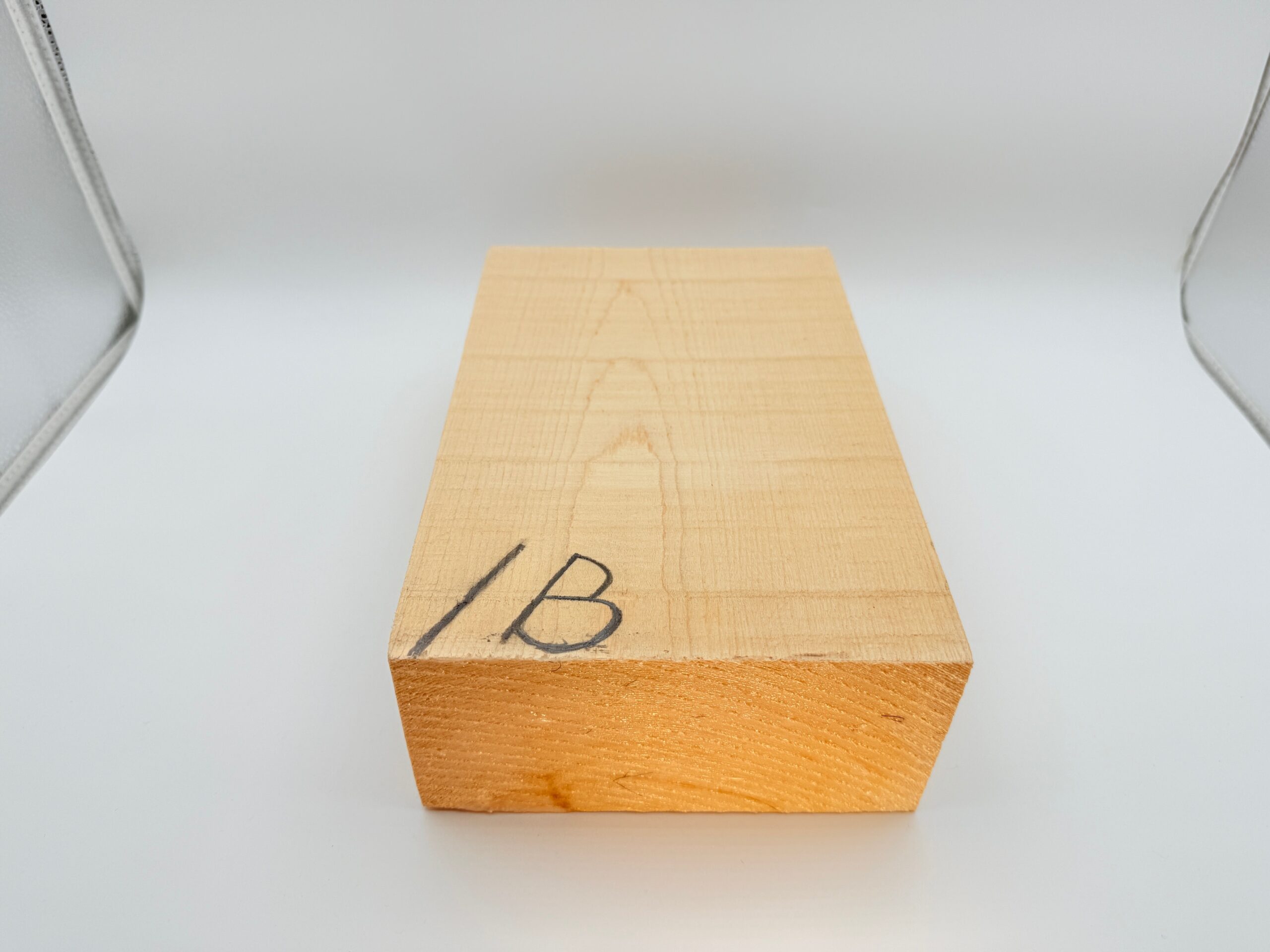 木曽檜 能面用材 上級板目【1号B】 23×7.5×14.5cm